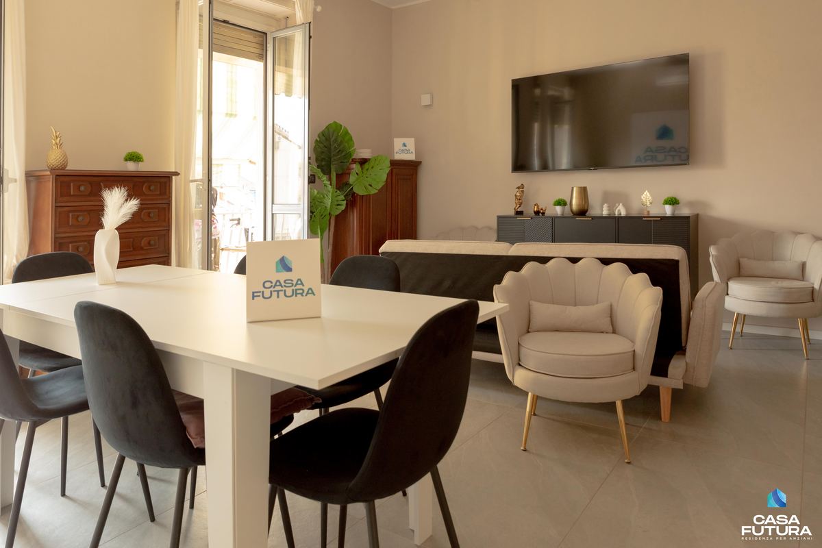 Casa Futura Corso Potenza 90, Torino: soggiorno con sala da pranzo